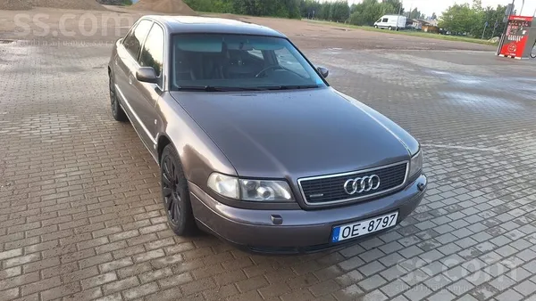 Audi Pārdodu a8 d2 ar 4.2 benz/gāze 6gang manuāli. Nese