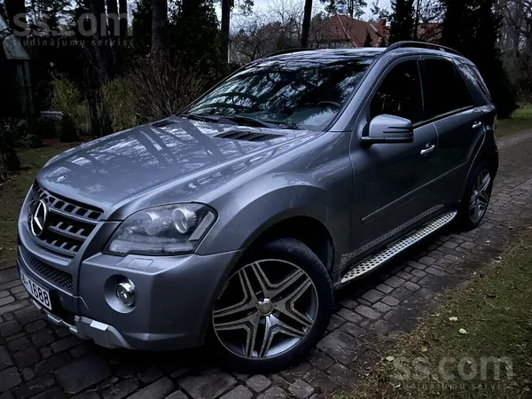 Mercedes Ļoti labi kopts un uzturēts pie šīs markas labākaj