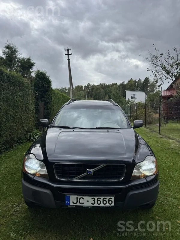 Volvo Pārdodu Volvo xc90 2004 2.4d ne labākajā stāvoklī 