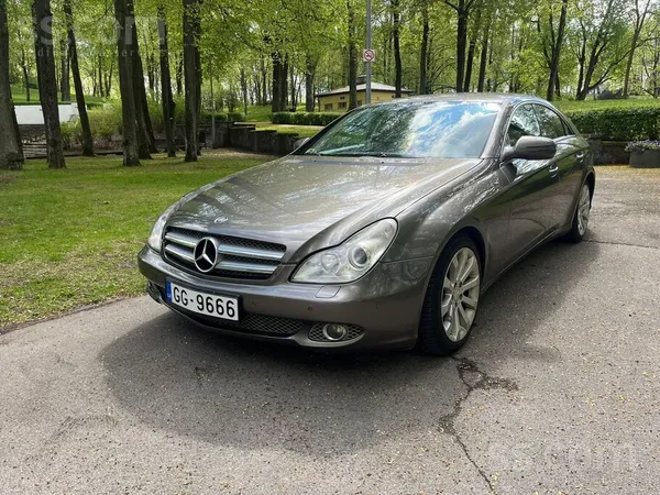 Cls320Cdi W219 Рестайлинг 2008 года обновленный экстерьер с пробегом 269 000
