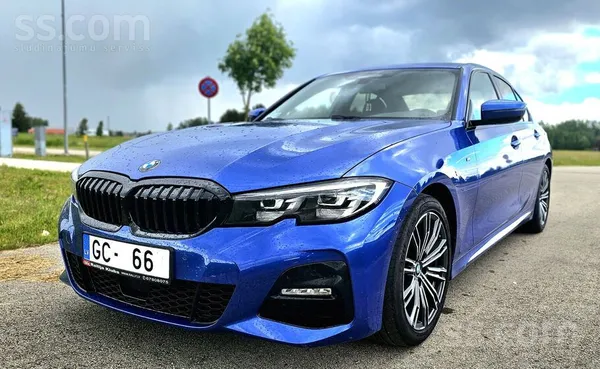 BMW 320