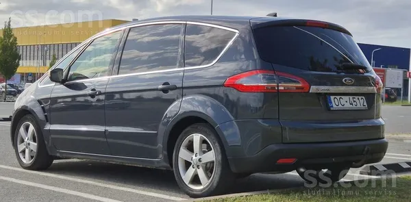 Ford S-Max