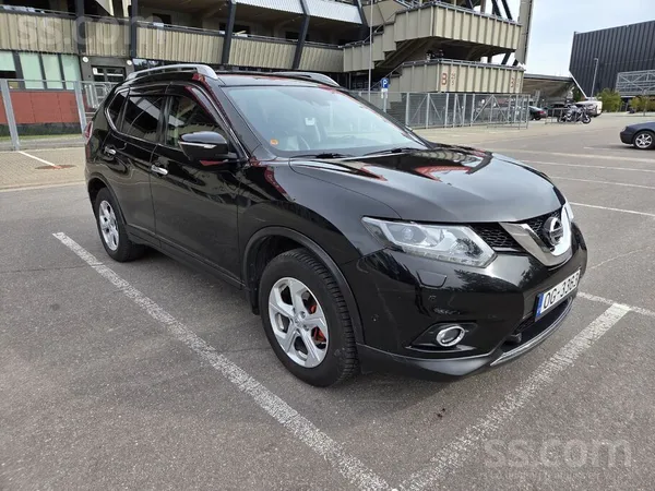 Pārdodu labi uzturētu 4X4 Nissan X-trail 1.6D 96kw. 
Oriģināls un pārbaudām