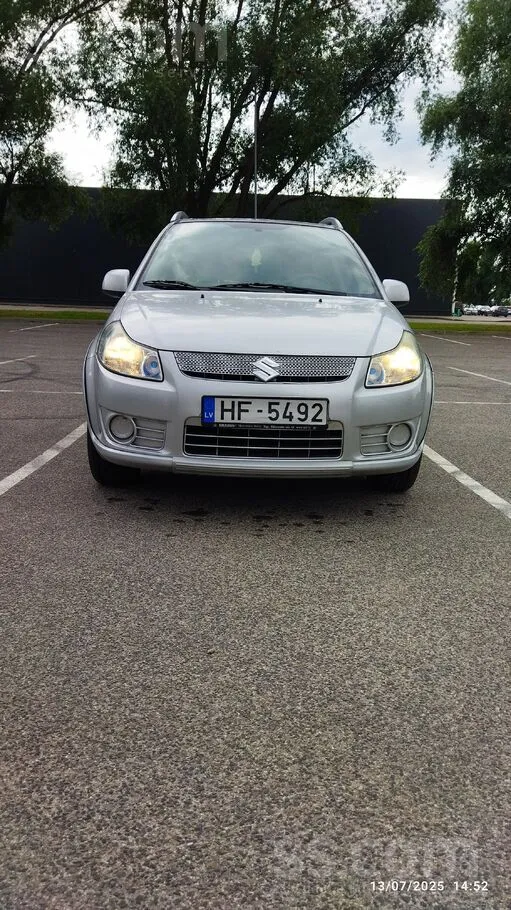 Suzuki Pārdodu braucamu auto. Esmu otrais īpašnieks, 2021