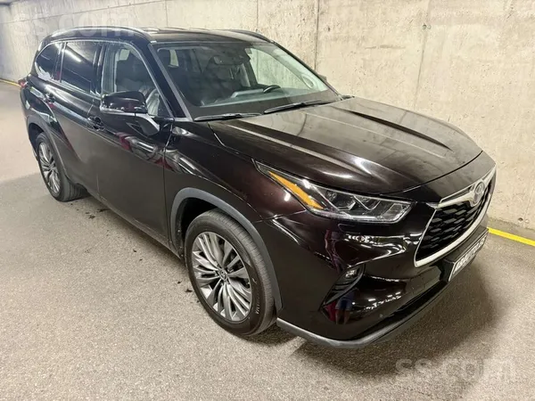 Toyota Highlander - 1