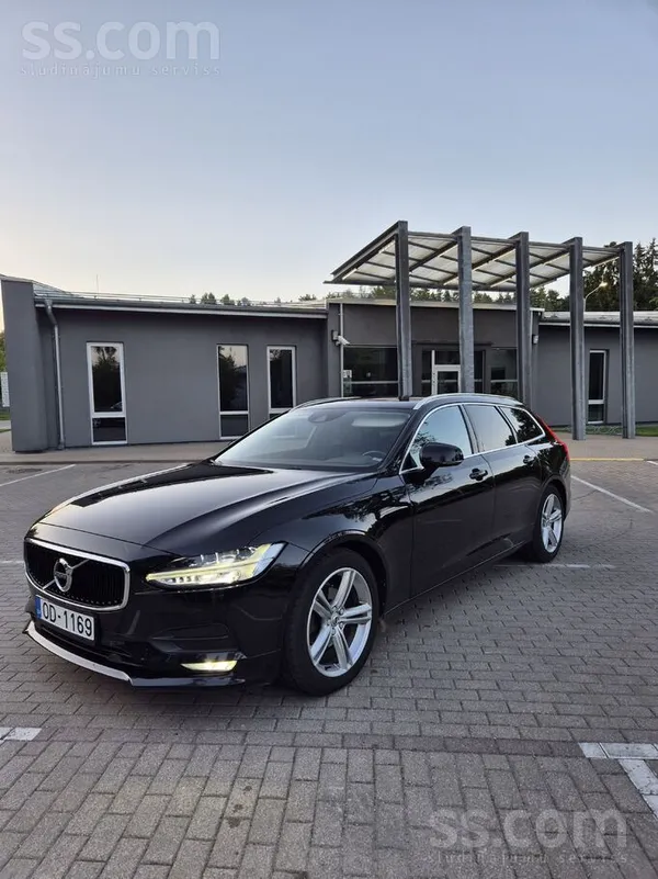 Volvo Volvo v90 D4.2L/d. 