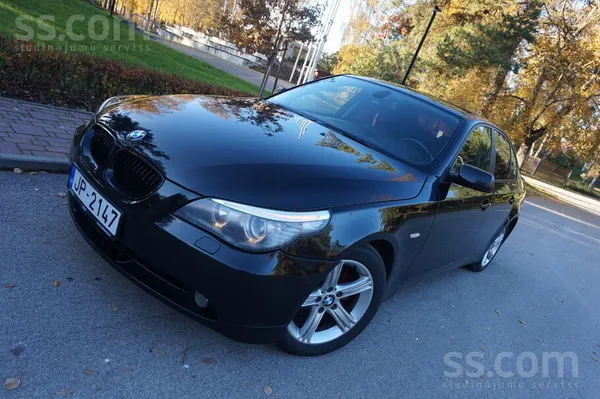 BMW 525