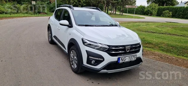 Dacia Sandero 2022, 1.0 gāze, Manuāls, Hečbeks, Balts — Latvijā