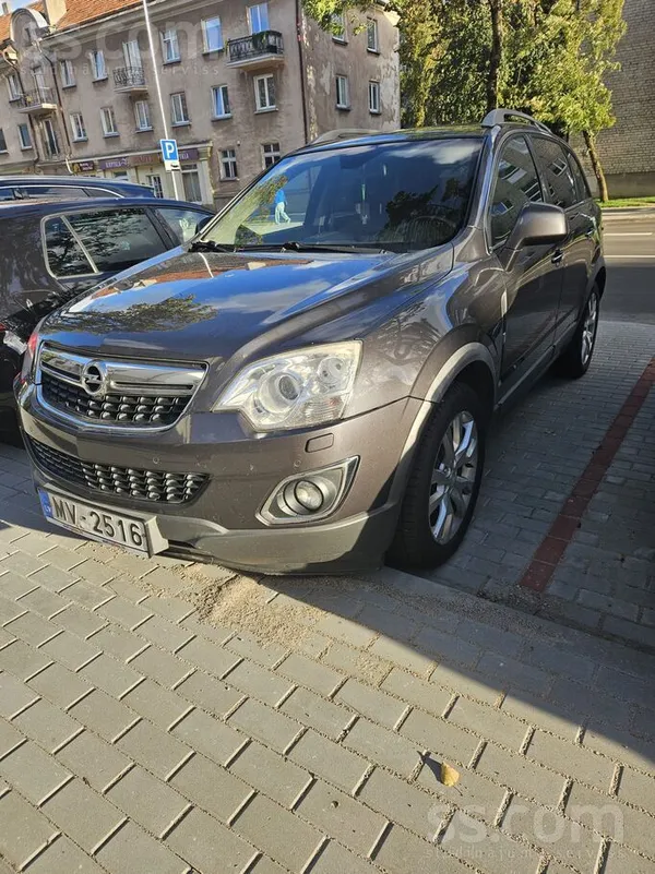 Opel Antara - 1
