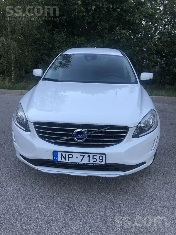 Automašīna ir labā stāvoklī, ir dažas nelielas nianses, sīkāka informācija p