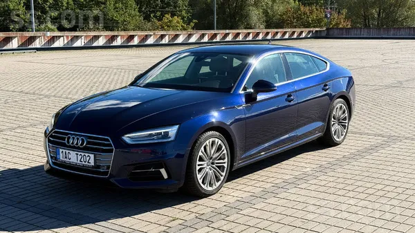 Privātpersona pārdod Audi A5, ar ļoti ekonomisku, bet tajā pašā laikā dinami