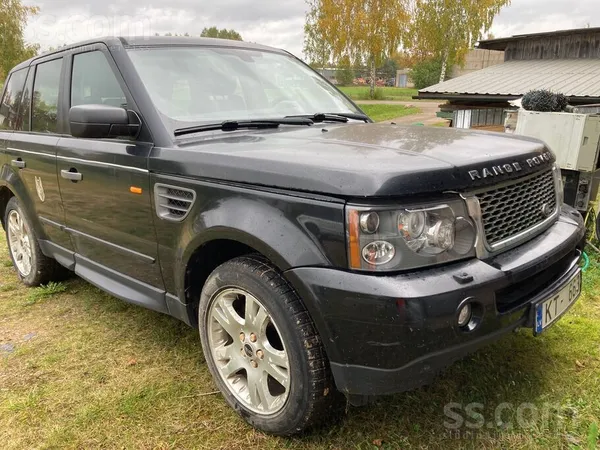 Pārdodu automašīnu land rover range rover sport.