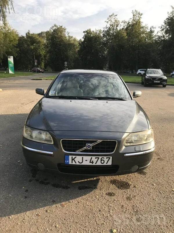Volvo S60