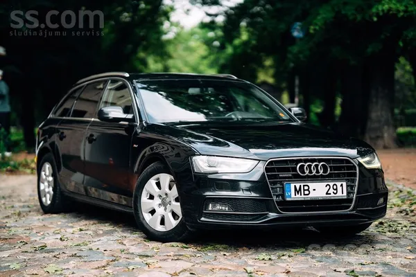 Audi A4 - 1