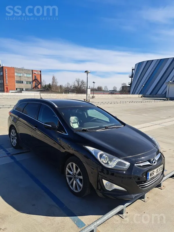Hyundai i40