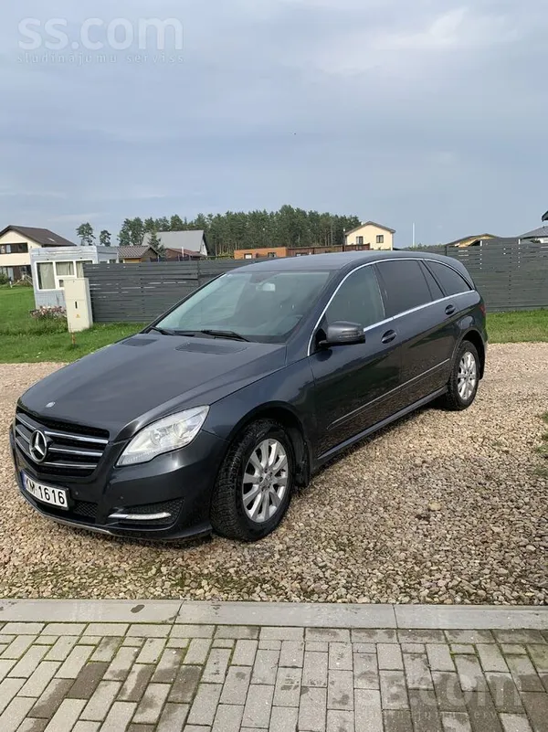 Mercedes Pārdodu ļoti komfortablu, ietilpīgu un koptu Merce