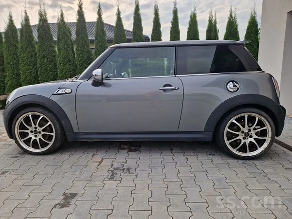 MINI Pārdodu labu Cooper S. 