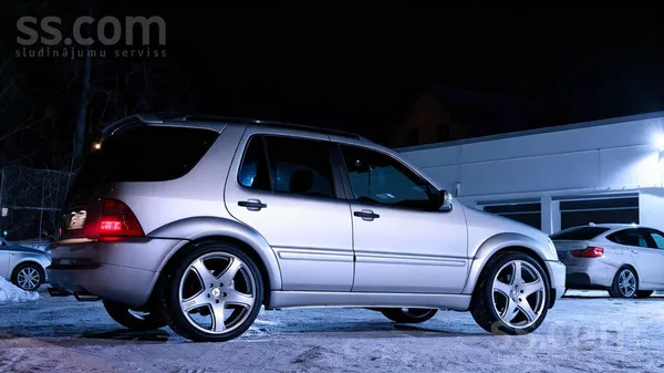 Ml55 Amg Eiropas Modelis. 
5.4L atmosfēras V8 (M113 E 55 / 113.981), 347 hp