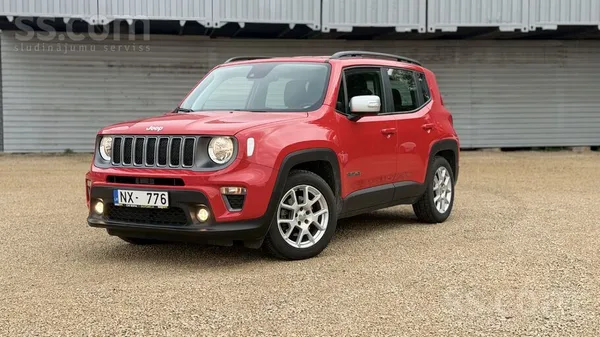 Cenā iekļauts 21% Pvn. 
1.5 pašladējamais e-hyb dzinējs ar 96kw. 
Pirkts m