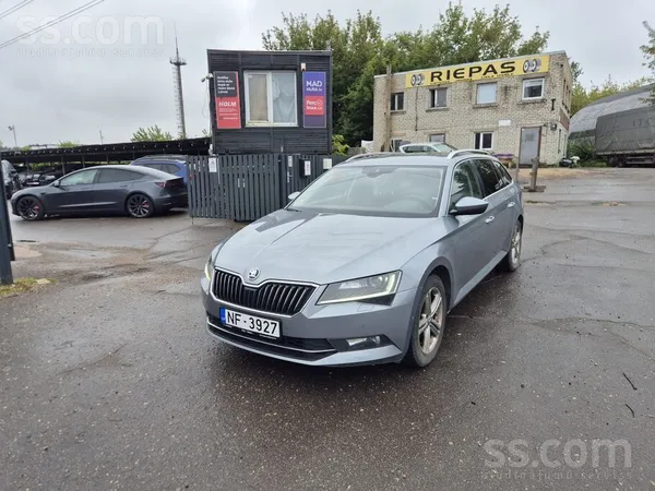 Skoda Škoda Superb 2.0l dīzelis. 110kw