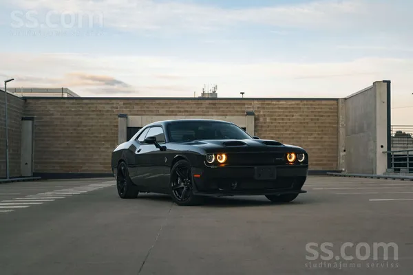 Dodge Piedāvāju Dodge Challenger Hellcat 
