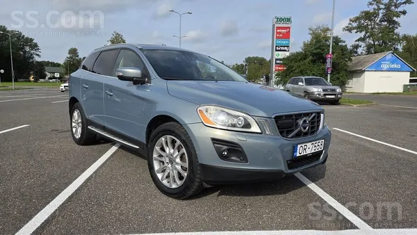 Volvo Pārdodu Volvo Xc60 2.4 151kW 4x4.
