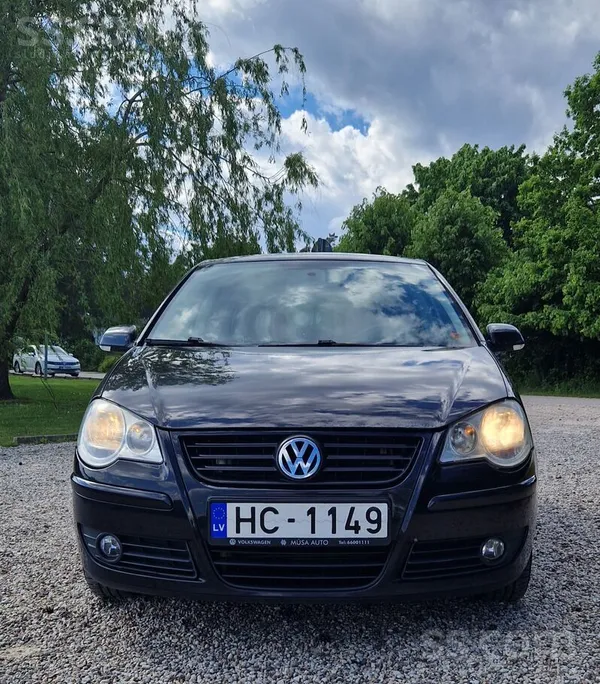 Продаю Volkswagen Polo 2008 года, только пройден новый ТО, новые пороги, нов
