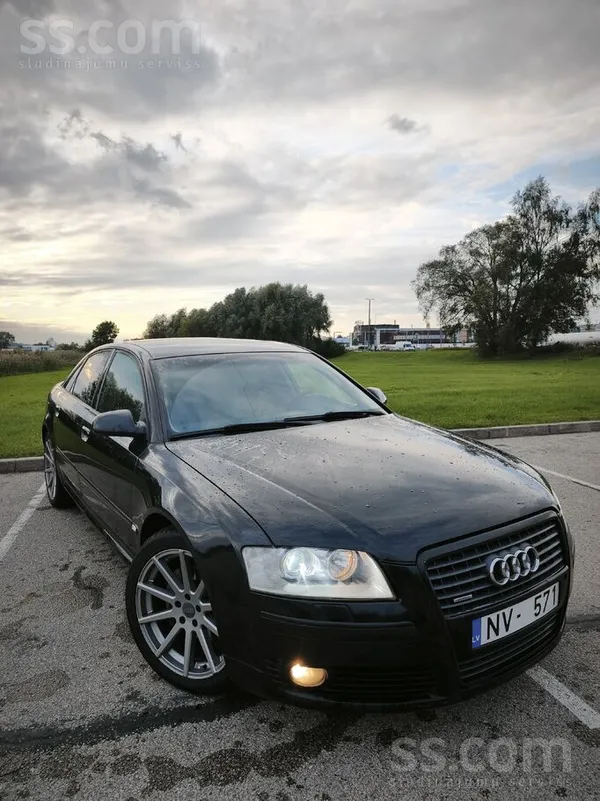 Audi Pārdodas labs Audi A8 ar 3.0tdi 171kw dzinēju, 6 ā