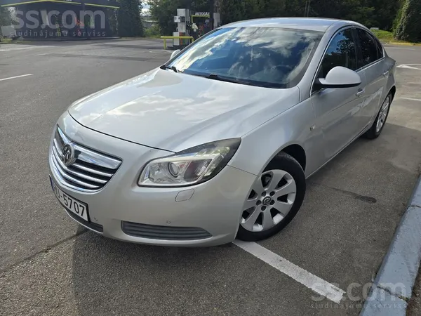 Opel Продаю Opel Insignia 2.0 дизель, в отличном технич