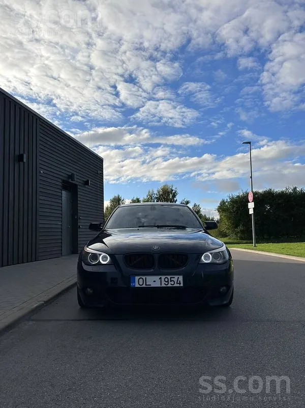 BMW 530 - 1