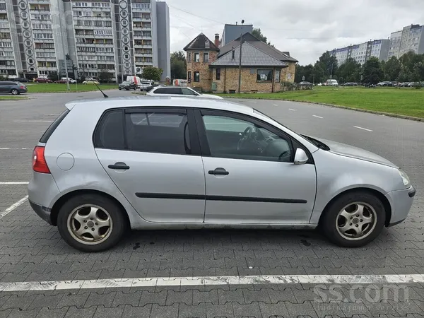 Volkswagen Продаётся рабочая Машинка. 