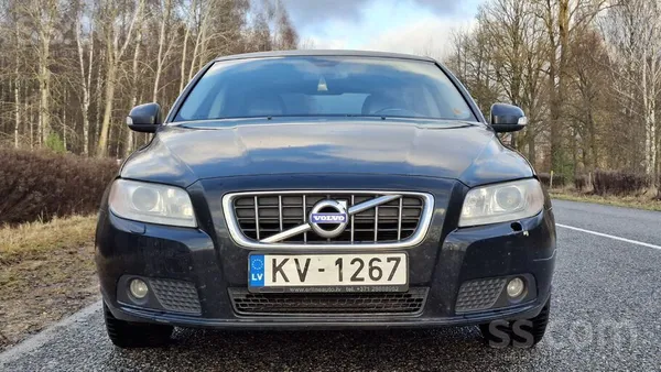 Volvo Pārdod V70. Summum aprīkojums - viss darbojās. Iet