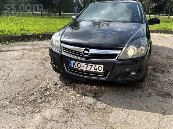 Opel Pārdod Opel Astra Station Wagon. 