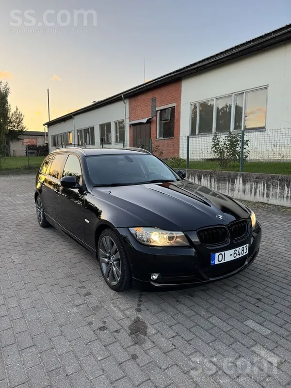 Pardodu BMW e91 320D 135/kw. 

Auto Latvijā 2gadus. Auto ir veikta ķēžu no