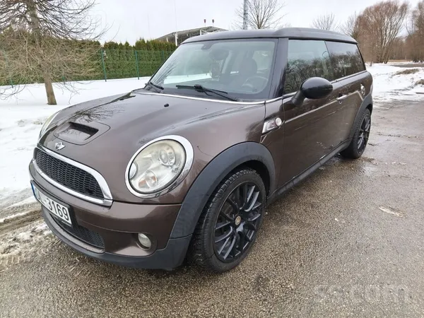 Mini Clubman Sport, 128kw. Авто в хорошем состоянии, оригинальный пробег. Ле