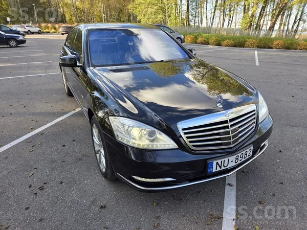 Mercedes Продаю Mercedes S350 Blutec 4matic soft close. 201