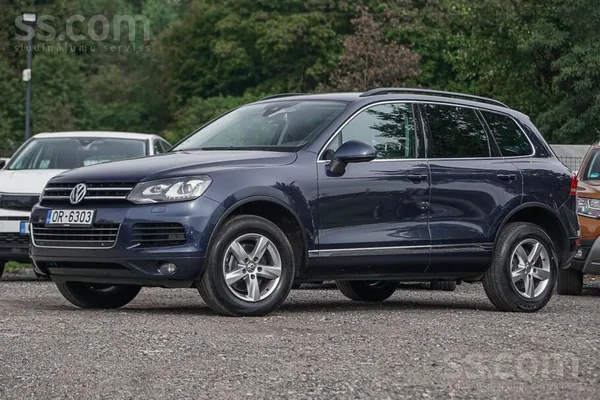 Volkswagen Touareg - 1