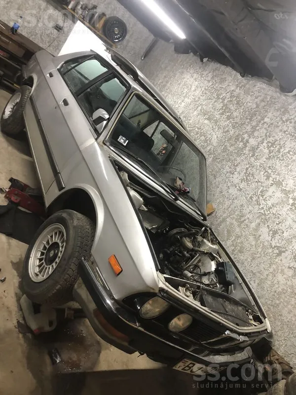 BMW 520 - 1