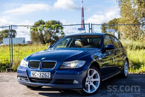 BMW 320 - 1