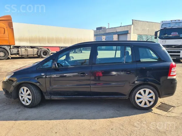 Opel. 2008.gads. Pārdot īpašnieks. Lielisks un praktisks ģimenes auto. Ekono