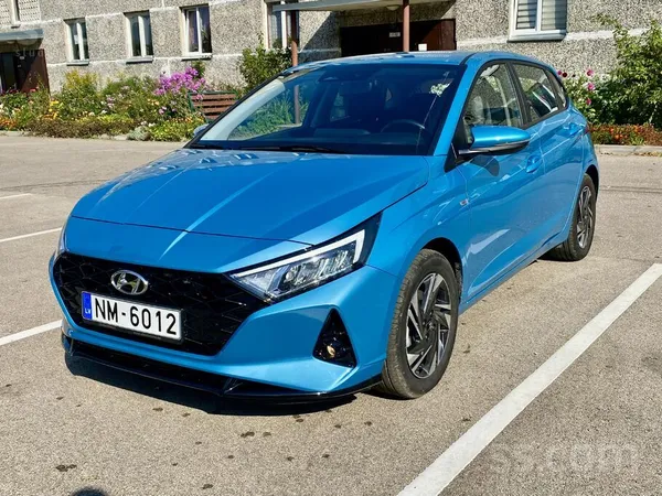 Hyundai i20 48V Comfort komplektācija. 23 685km nobraukums. 
Bendzīna dzinē