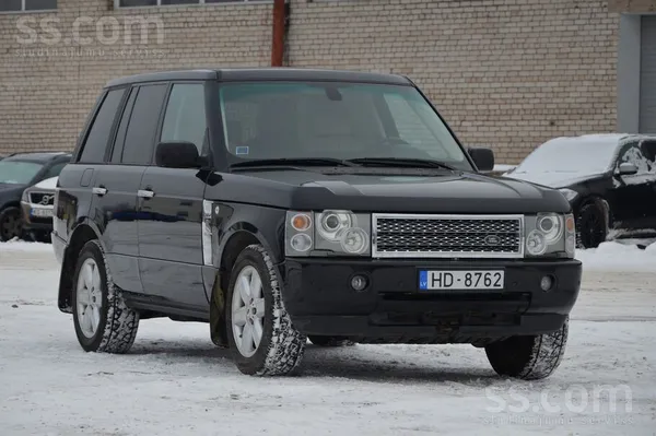 Pārdodu a/m Range Rover. Motors un kārba strādā nevainojami. A/m salons tīrs