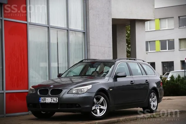 BMW 525 - 1
