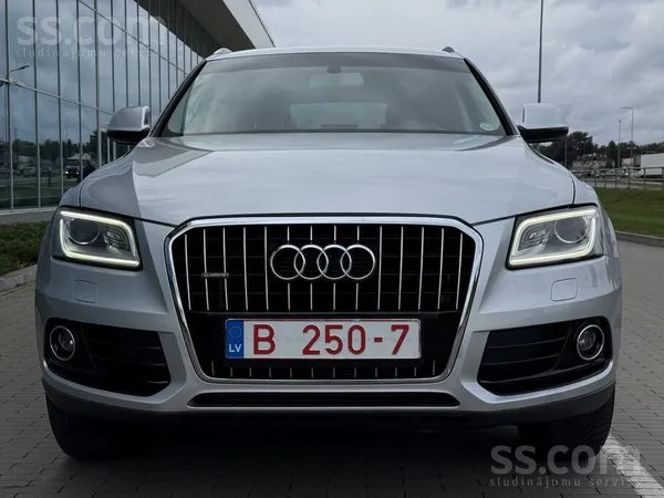 Audi Q5 - 1
