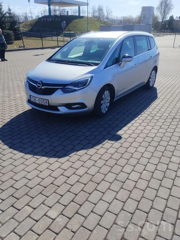 Opel Zafira