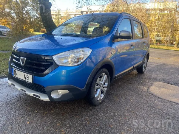 Dacia 7 vietas. Jauna tehniska 2300 dalinas ideali strad