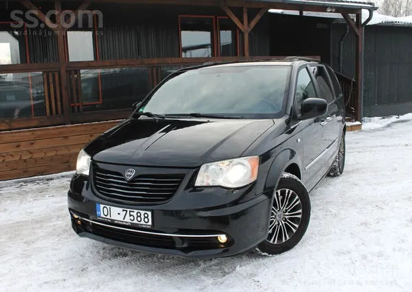 Pārdodu Lancia Voyager, 2.8D 130kw, 2014.Gada facelift modelis. 

Kopts au