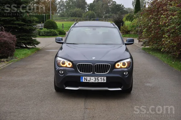 Pārdodu BMW X1 xDrive23d, 150kw/204zs ar automātisko kārbu. 
Svaigi nomainī