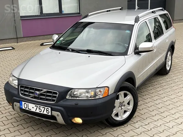 Volvo XC 70 - 1