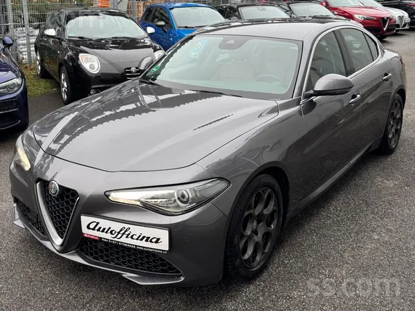 Alfa-Romeo Alfa Romeo Giulia Super 2.2Jtdm 180Hp. Ādas salona